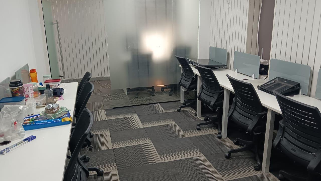 Furnished Office with Cabin & 10 Workstations – Block D, Sector 63, Noida