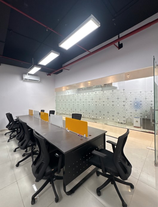12 Workstations + 2 Director Cabins | 1100 Sq Ft Office in Noida Sector 63 (B Block)