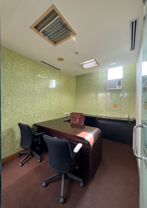 Individual Cabins & Workstations | 200 Sq Ft Private Office – Noida Sector 63 (A Block)