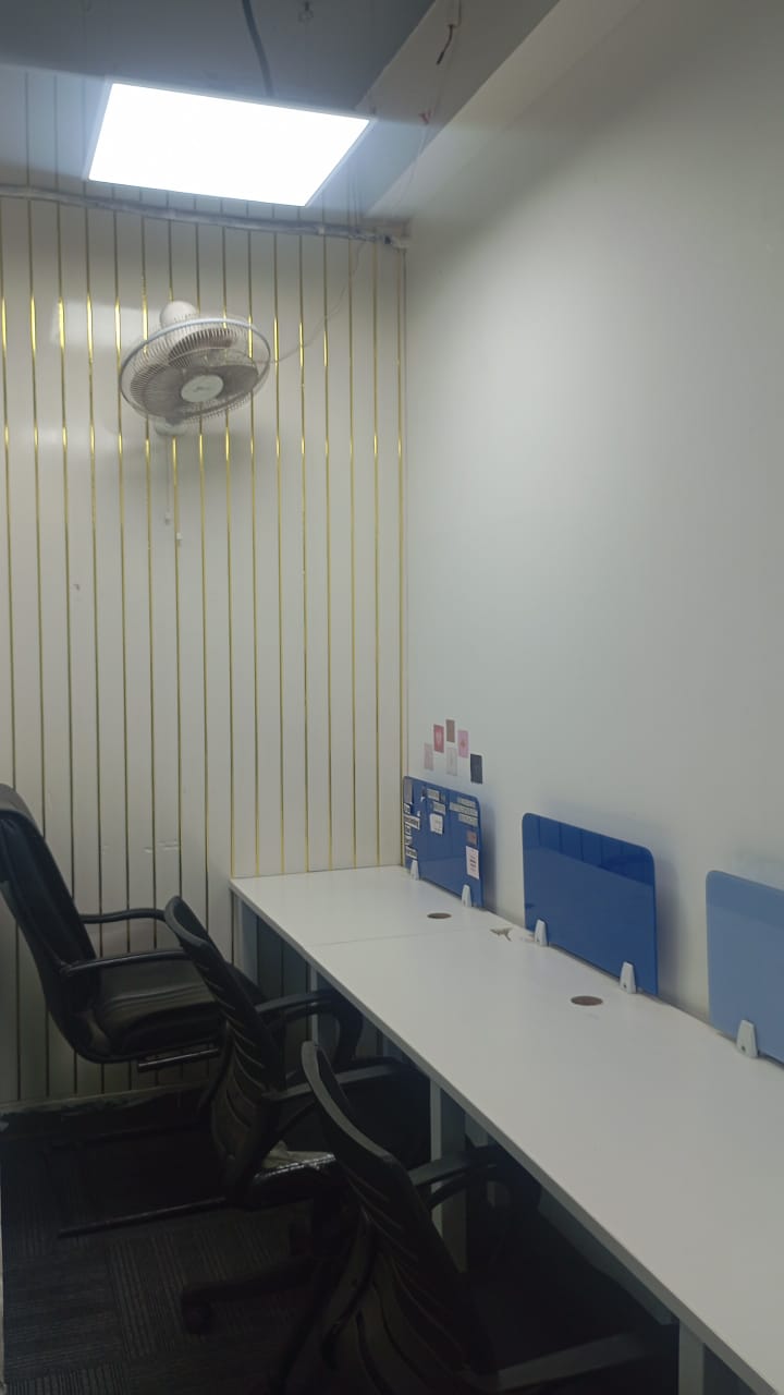 Furnished Office with Cabin & 6 Workstations – Block D, Sector 63, Noida